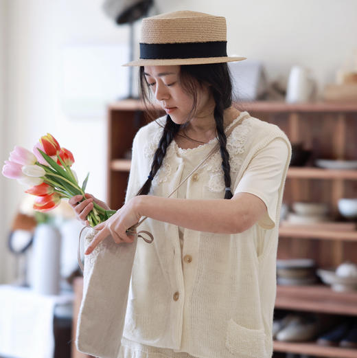 REI 两色蕾丝马甲 商品图1