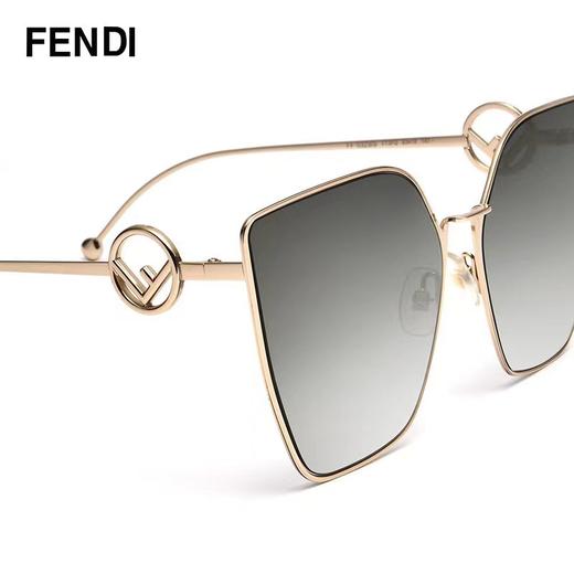 【钟表眼镜】尊贵视力 FENDI/芬迪太阳镜女款墨镜大猫眼造型饰有徽标时尚显瘦女士墨镜 0323/S 商品图7