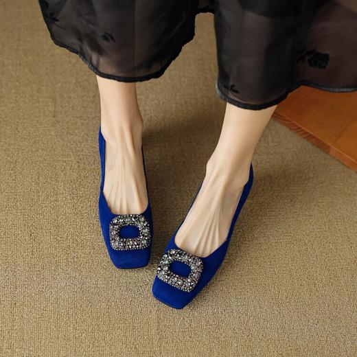 【预售5天】新款法式复古，磨砂水钻方扣浅口中跟鞋女羊翻皮方头粗跟高跟鞋YCJX&H-2782 商品图4