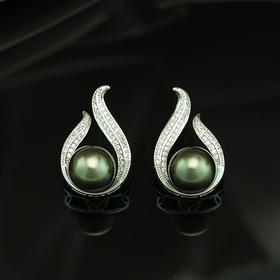 ALBB-新款爆款镶锆石珍珠耳钉高级感设计火焰耳饰名媛气质轻奢耳环