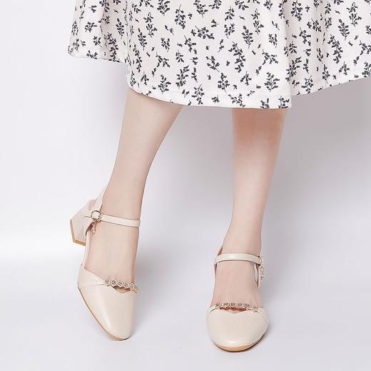 2025年【夏季新款 水钻包头凉鞋女】时尚外穿 粗跟中跟 一字扣带 商品图1