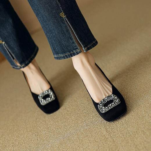 【预售5天】新款法式复古，磨砂水钻方扣浅口中跟鞋女羊翻皮方头粗跟高跟鞋YCJX&H-2782 商品图3