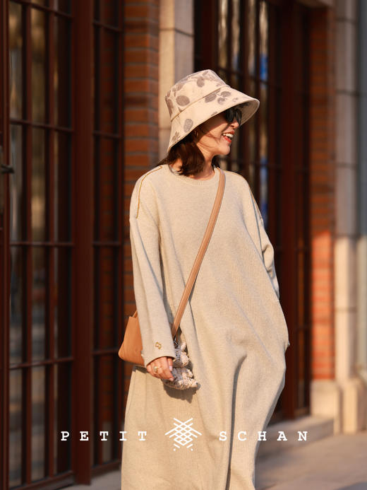 PETIT SCHAN小闪 CLO#453 green fog 绿雾 植物染针织肌理圆领H型宽松连衣裙 商品图2