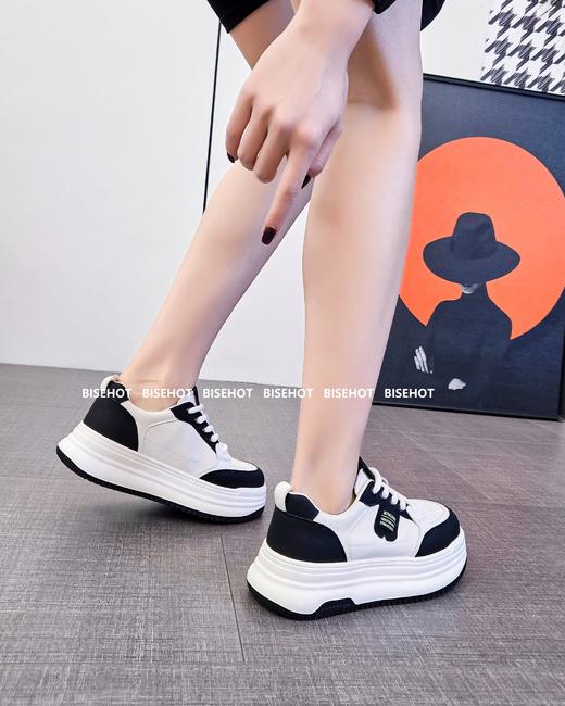 新品厚底增高百搭熊猫配色休闲板鞋762B41518（W） 商品图3