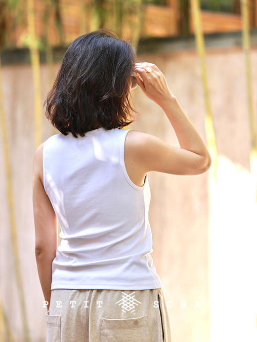 PETIT SCHAN小闪 CLO#454 ease 小自在 棉混纺加厚纯色简约圆领基础无袖背心 商品图2