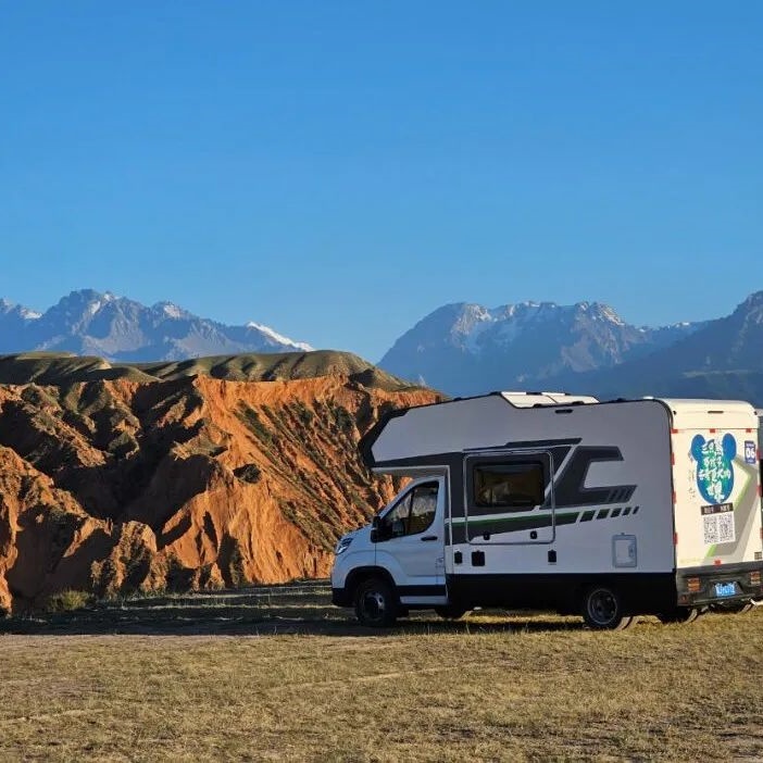 【新疆】开着房车游伊犁！多种地貌、超美公路旅行，解锁天山绝美秘境！5岁起报，亲子同行！