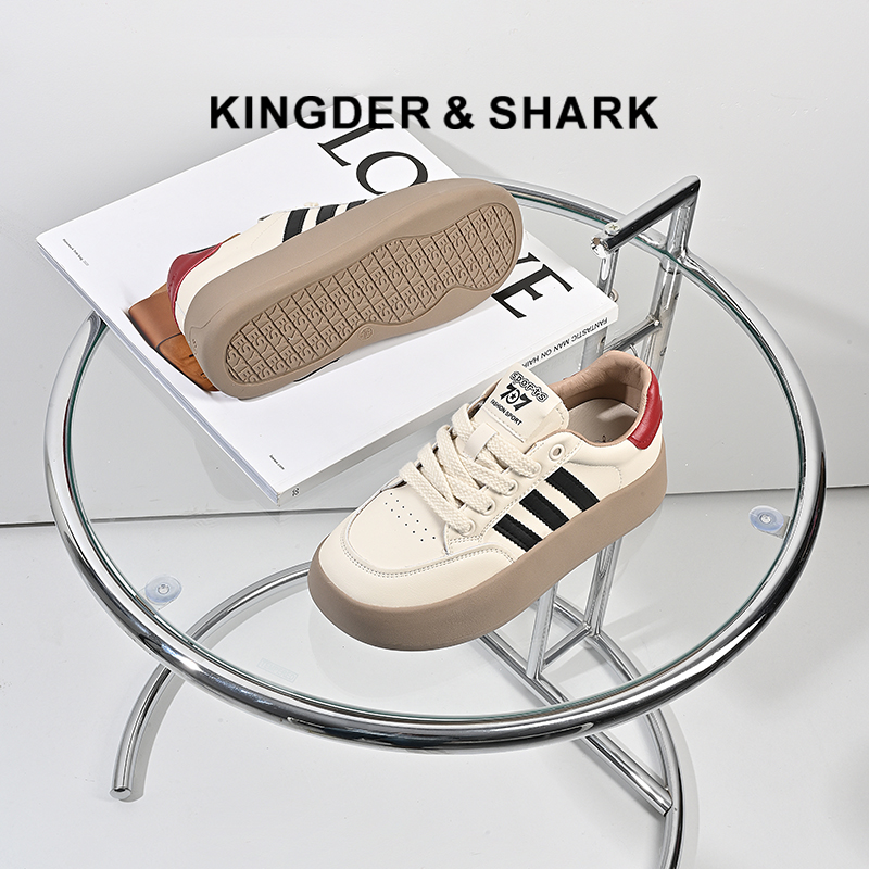 2024经典鲨春季女鞋新款时尚厚底复古三条杠经典小白鞋KW160-D17101