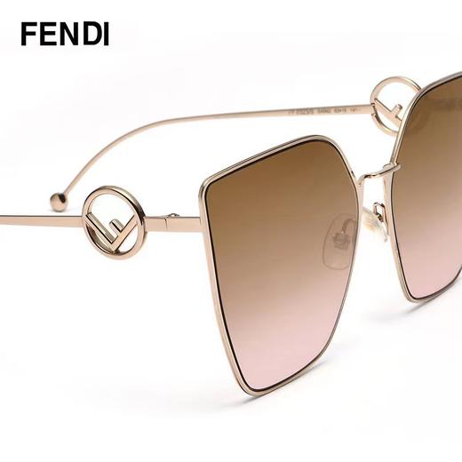 【钟表眼镜】尊贵视力 FENDI/芬迪太阳镜女款墨镜大猫眼造型饰有徽标时尚显瘦女士墨镜 0323/S 商品图1