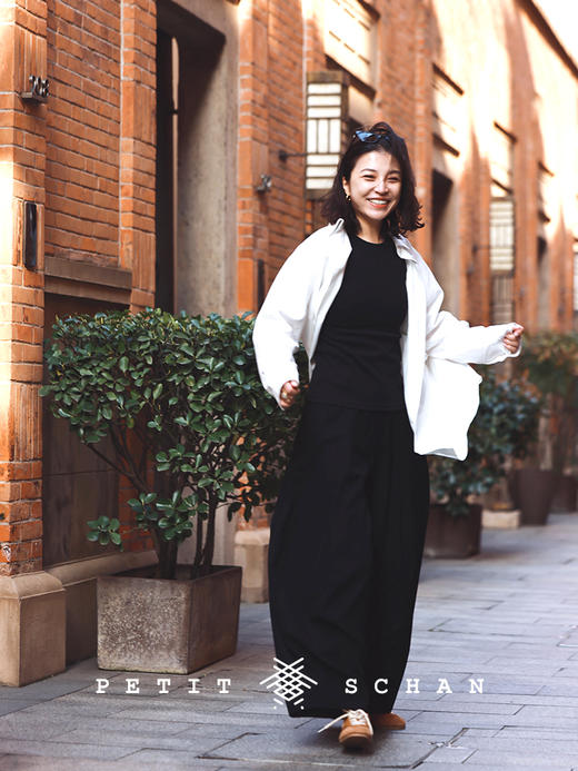 PETIT SCHAN小闪 CLO#454 ease 小自在 棉混纺加厚纯色简约圆领基础无袖背心 商品图3