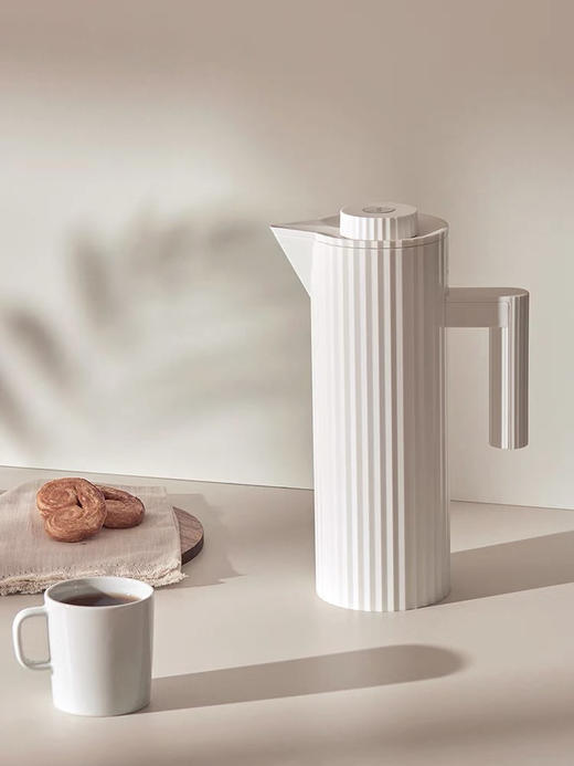 ALESSI/百褶保温壶冷热水壶简约轻奢家用客厅高颜值饮水 商品图0