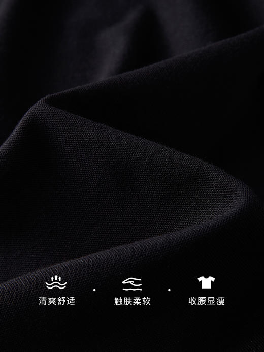 【五折购】熙世界学院风娃娃领短袖连衣裙女2025夏季新款减龄收腰赫本小黑裙 商品图3