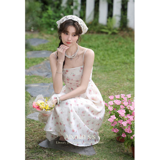 鹿向南《奶泡玫瑰》  两件套连衣裙L35030 商品图3