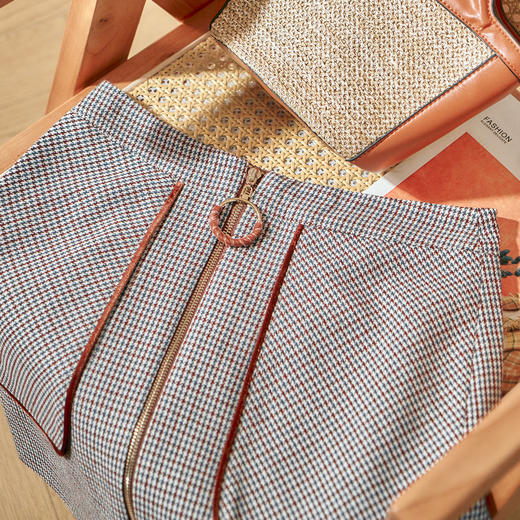 欧芮儿 春装女2019新款女装预售 千鸟格格子半身裙女裙子 商品图3