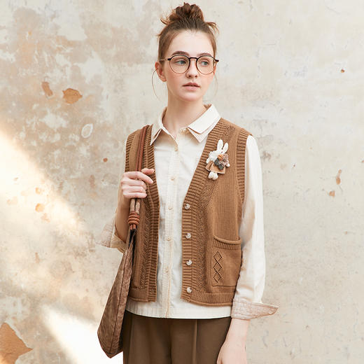 famecoco范可儿全棉针织马甲女士v领无袖保暖马夹FAC1CA013 商品图3