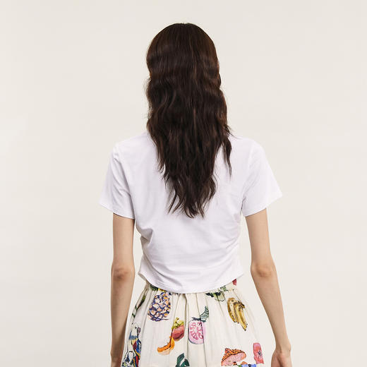 谜底短款T恤短袖女2024年夏季新品简约百搭V领修身上衣242MT0534 商品图2