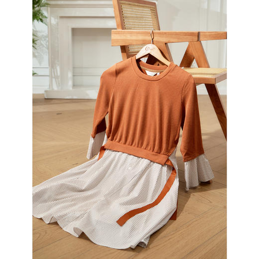 欧芮儿春假两件连衣裙女中长款收腰弹力针织上衣连衣裙针织条纹喇叭袖裙子 商品图1