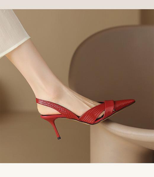 【预售5天】里外全皮细跟尖头镂空包头后空凉鞋压花牛漆皮欧韩时尚气质高跟鞋DB&M5626 商品图1