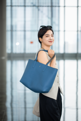  一双鞋一只包，它们能解锁我全部的上班穿搭！ 