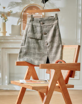 欧芮儿春新款高腰显瘦格子半身裙女不规则短裙复古百搭包臀