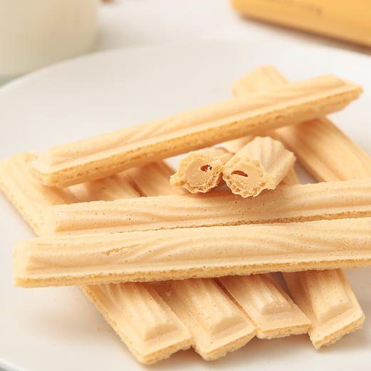 波路梦豆奶味威化饼干棒 商品图2