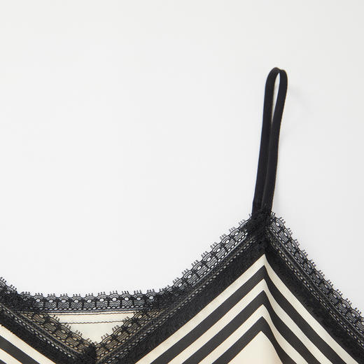 谜底细吊带内搭女2024年夏季新品复古优雅蕾丝拼接上衣242MN0702 商品图3