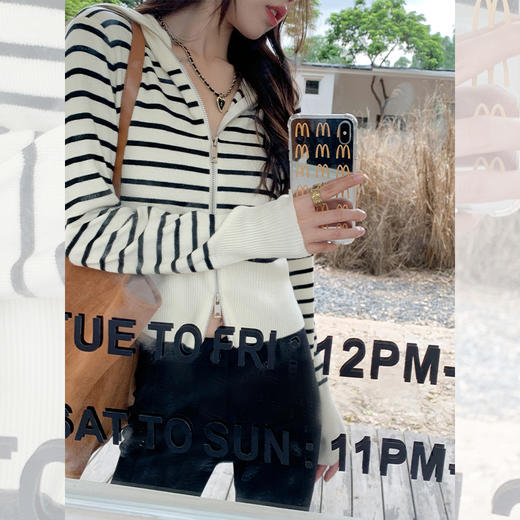 <曾小咸推荐>现货秒杀 ！微信超特价！2色大翻领拉链毛衣 日常159.99 立减70 秒杀89.99！！微喇叭西装裤 秒杀89.99！！ 商品图0