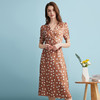 EITIE爱特爱浪漫法式复古波点V领围裹收腰连衣裙夏季新款B2407336 商品缩略图1