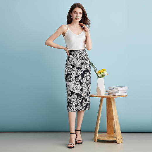 EITIE爱特爱夏日感植物印花提褶高腰包臀开叉半身裙夏季新款B2406310 商品图1