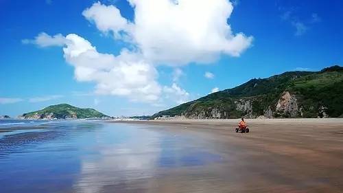 嵊泗列岛•海上仙山南长涂碧海银沙浴场、 自选花鸟岛轻奢纯玩半自助三日游 商品图0