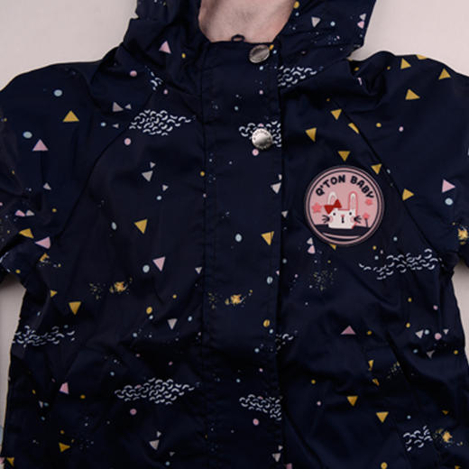 棉果果春秋季女童涤丝纺印花风衣外套 M322130319534 商品图8