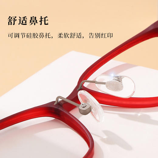 普莱斯PL830 老花镜 时尚方框轻盈无感 羽毛般轻盈 方便随身携带 男女通用 双色可选 商品图3
