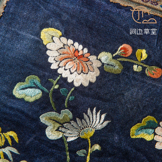 清代蝶恋花刺绣（已装裱带框) 商品图5