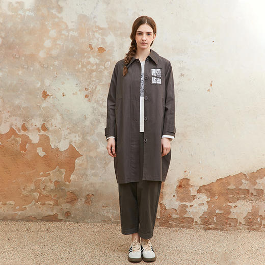 famecoco纯棉植物绣花贴布风衣中长款女宽松休闲外套FAC1AT008 商品图4