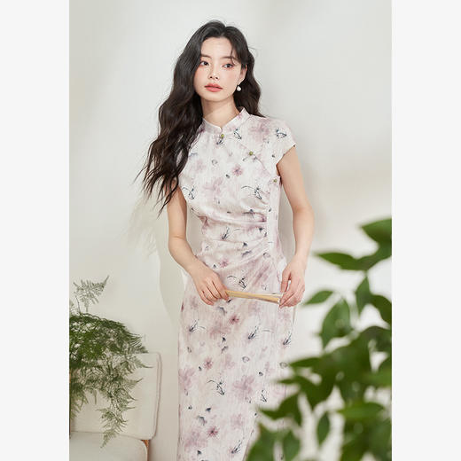 西遇新中式修身素雅复古旗袍女春季新款国风改良碎花连衣裙D0340077 商品图3