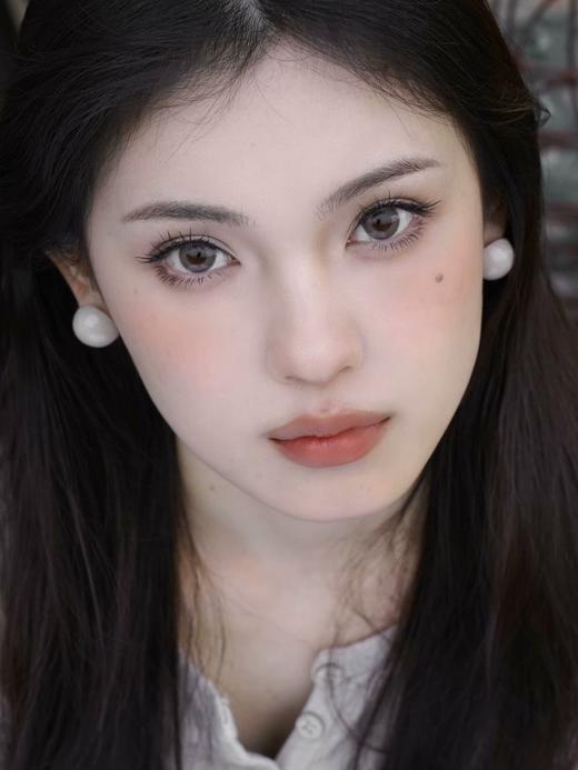 beenana月抛美瞳 草莓印记 14.5mm 商品图0