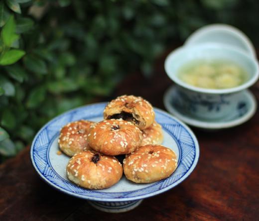 地道徽味 | 徽州传统特产零食组合（黄山烧饼/五城茶干/非遗徽州嵌字豆糖/黄花鱼锅巴） 商品图2