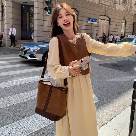 2024新款复古显瘦穿搭法式优雅小马甲+连衣裙两件套套装HR-LZW7002 商品图3