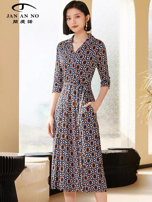 5F JAN AN NO 简爱诺 桑蚕丝连衣裙 商品图0