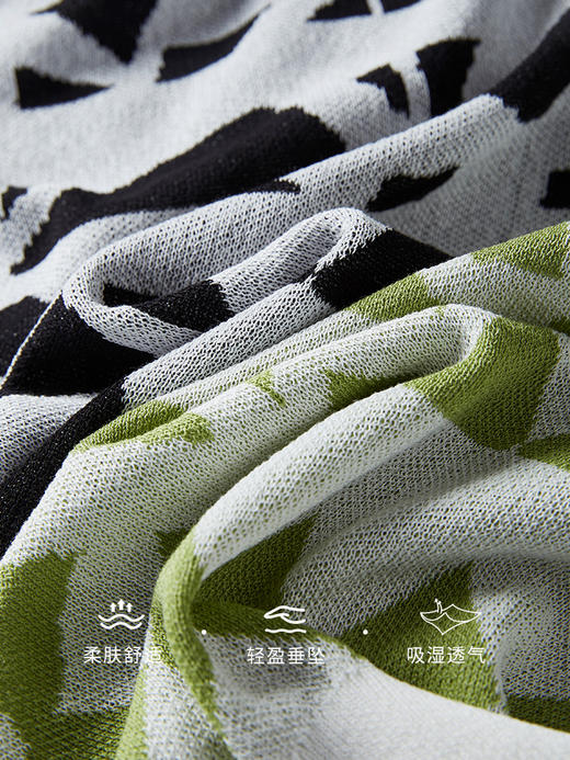 【专属特价】熙世界法式格纹提花针织衫女薄款夏季泡泡短袖V领上衣2025新款 商品图3