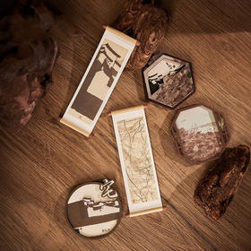 吴冠中 纪念大宅 青岛红楼 墙上姻亲系列 木质卷轴 冰箱贴5款 家居饰品 居家装饰