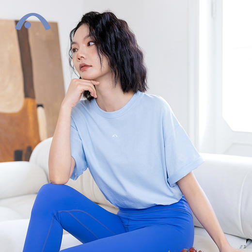 2024爱暇步春夏新品瑜伽运动健身跑步炸街时尚外罩衫A24018CT 商品图9