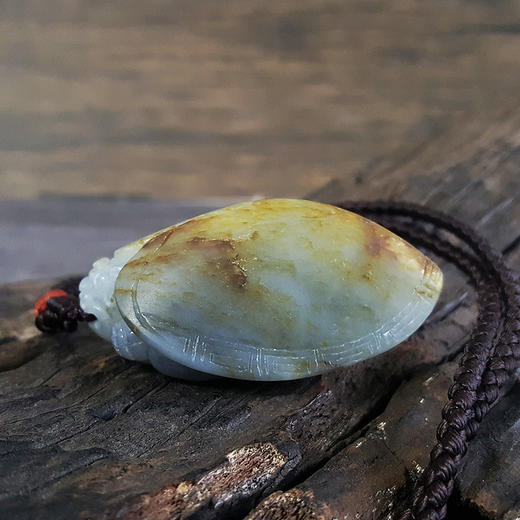 【天然正品】天然精品新疆籽料龙龟造型和田玉（祥瑞、健康）吊坠项链58.0*30.8*24.7MM（皆取最大值） 270224NJ04 商品图3