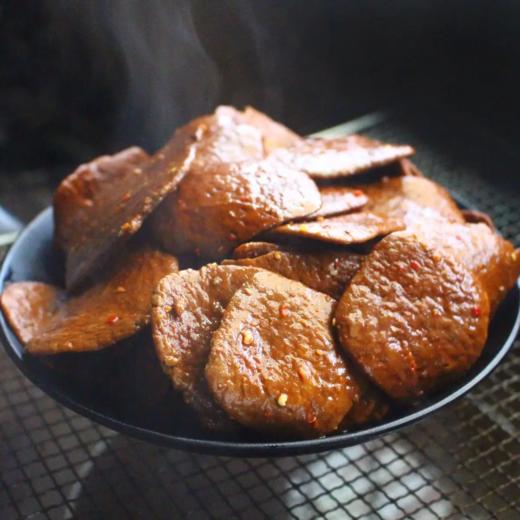 地道徽味 | 徽州传统特产零食组合（黄山烧饼/五城茶干/非遗徽州嵌字豆糖/黄花鱼锅巴） 商品图1