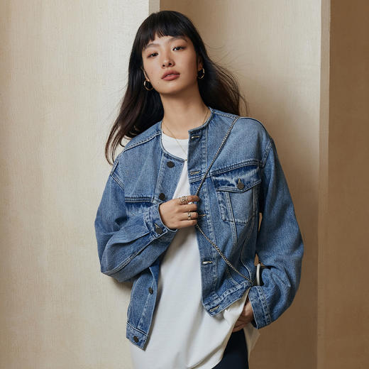 IN AND ON 时髦结构风 复古水洗圆领牛仔外套53476 商品图4