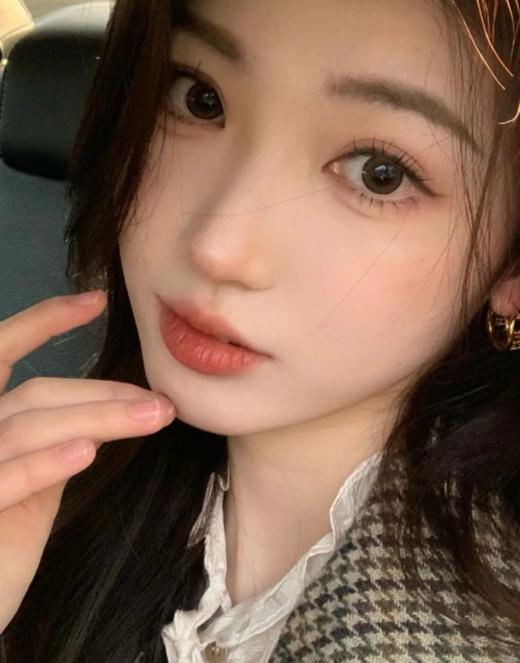 专柜同步中样一盒两只M*c星座口红 商品图5