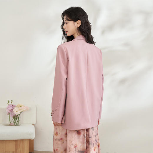 西遇粉色休闲时尚经典西装外套女新款宽松显瘦通勤百搭D0440329 商品图4
