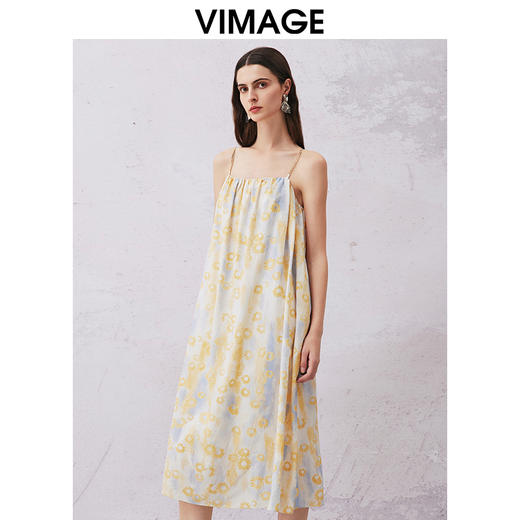 VIMAGE纬漫纪夏款新款时尚个性宽松舒适吊带印花连衣裙女V2107717 商品图2