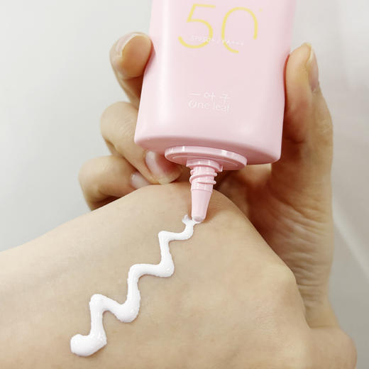 一叶子美白弹润防晒乳SPF50+PA+++30ml【30173548】 商品图2