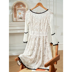 欧芮儿收腰白色a字裙七分喇叭袖蕾丝连衣裙女中长款女裙子