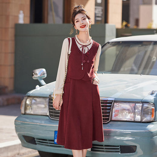 新品盘扣新中式2024新款显高显瘦假两件通勤淑女连衣裙HR-YLFS8881 商品图3